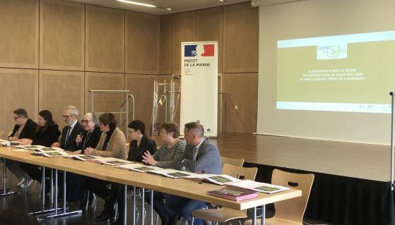 Signature du contrat local de santé